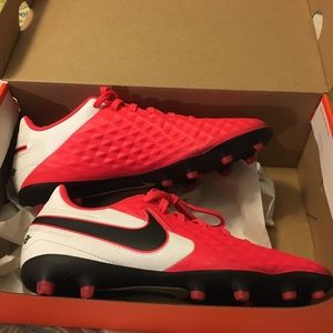 Nike soccer cleats shoes
